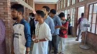 ৩৩ বছর পর অনুষ্ঠিত জাকসুতে ভোট দিতে পেরে যা বললেন শিক্ষার্থীরা