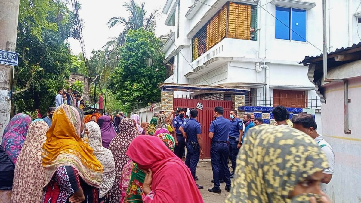 চুয়াডাঙ্গায় ভাড়া বাসায় নারীর অর্ধগলিত মরদেহ উদ্ধার