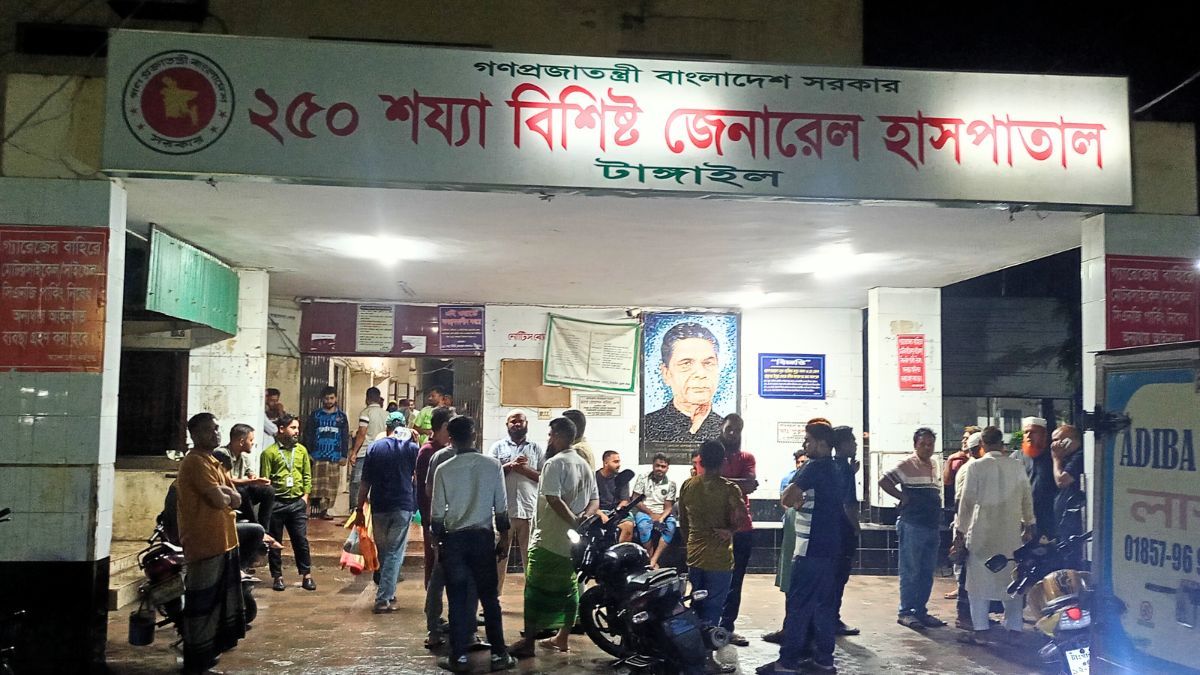 টাঙ্গাইলে বিএনপি নেতাকে না পেয়ে স্ত্রীকে কুপিয়ে হত্যা