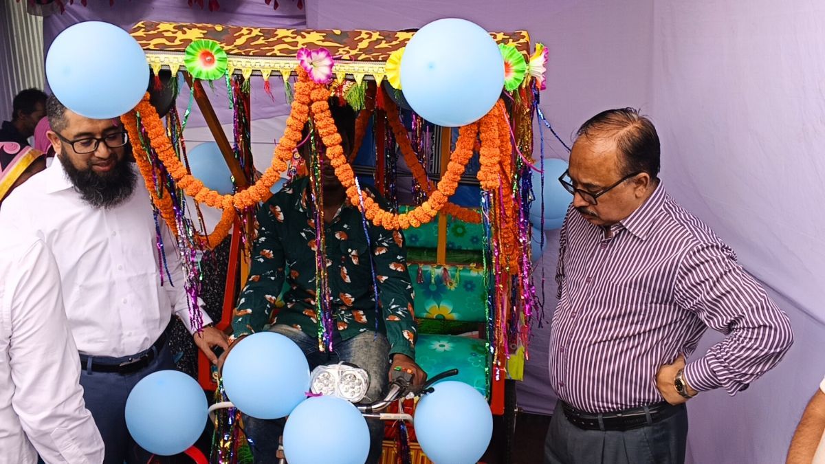 সিংগাইরে ভিক্ষুক পুনর্বাসন কর্মসূচির উদ্বোধন