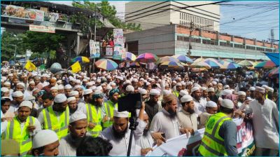 প্রাথমিকে গানের শিক্ষক নিয়োগের প্রতিবাদে রাজধানীতে বিক্ষোভ