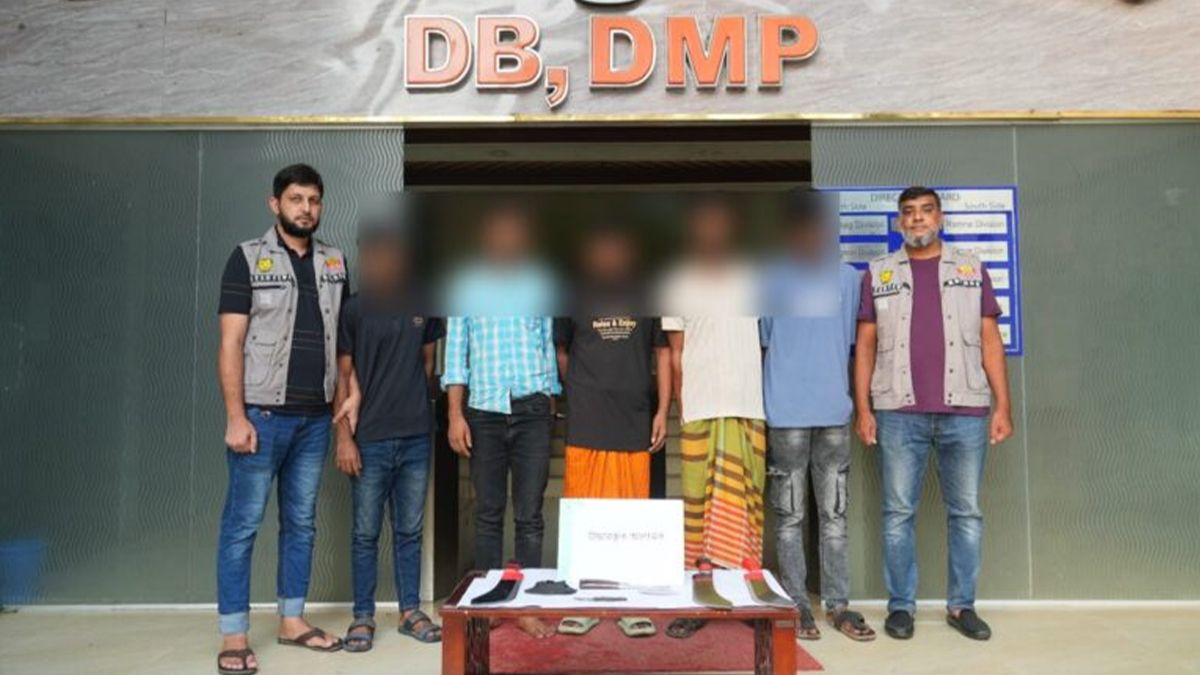 আদাবরে চাঞ্চল্যকর হত্যা মামলায় গ্রেপ্তার ৫