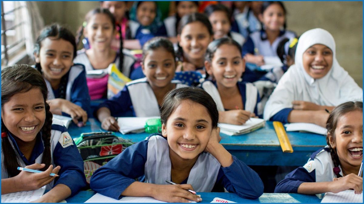 গরিব শিক্ষার্থীদের টাকায় ‘শিক্ষক কল্যাণ তহবিল’