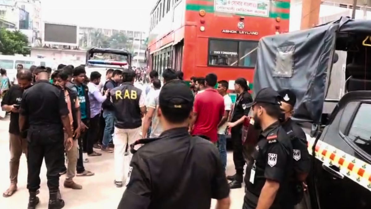 নোয়াখালী সরকারি হাসপাতালে ৭ দালাল আটক, ভ্রাম্যমাণ আদালতে সাজা