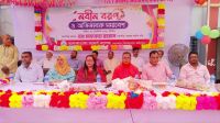 নবীন শিক্ষার্থীদের বরণ করে নিল আলফাডাঙ্গা আদর্শ কলেজ