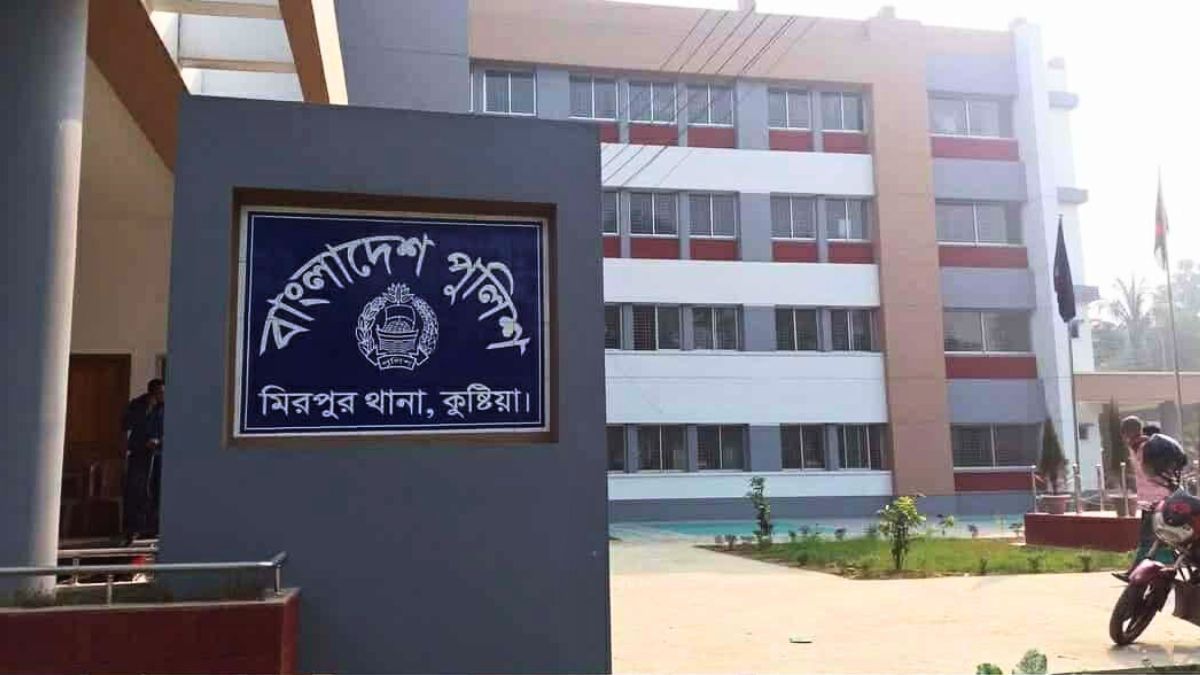 কুষ্টিয়ায় কমিউনিস্ট পার্টির নামে শিক্ষকদের কাছে চাঁদা দাবির অভিযোগ