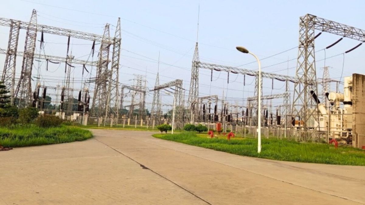 ঘোড়াশাল বিদ্যুৎকেন্দ্রের সাব-স্টেশনে আগুন, বিদ্যুৎহীন পলাশ ও কালীগঞ্জ
