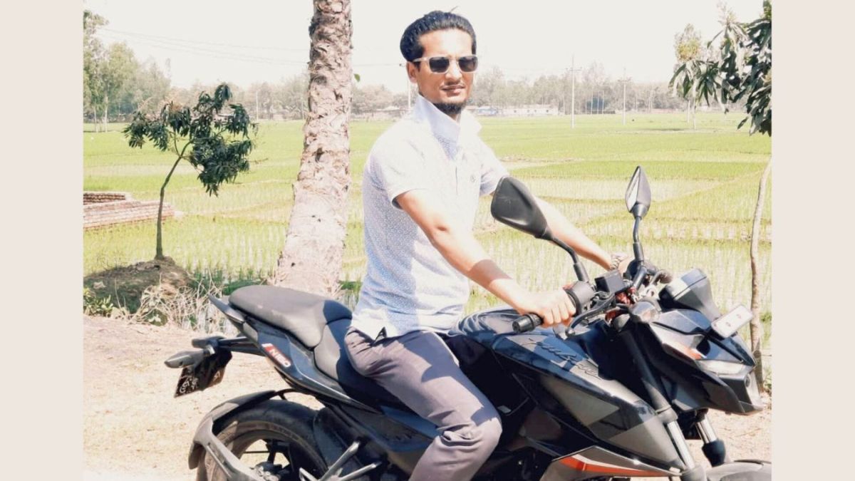 বগুড়ায় প্রকাশ্যে যুবদল নেতাকে কুপিয়ে হত্যা