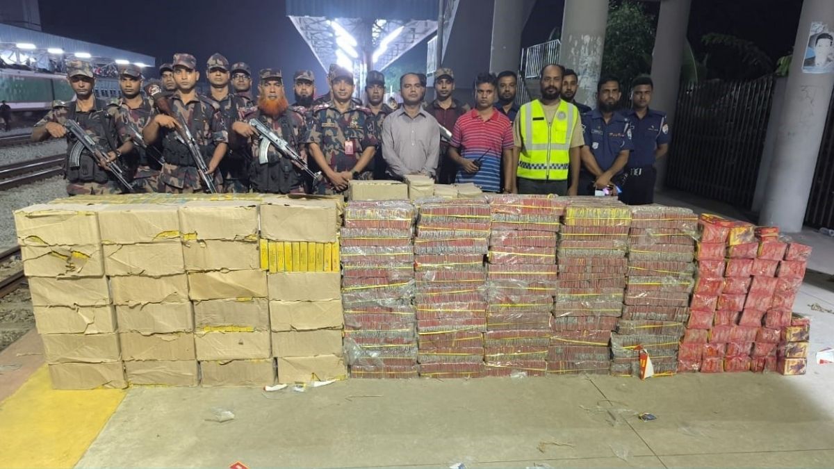 কুমিল্লায় কোটি টাকার ভারতীয় বাজি জব্দ