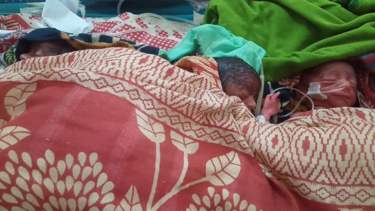 নাটোরে একসঙ্গে ৫ সন্তানের জন্ম, বেঁচে আছে ৩ জন