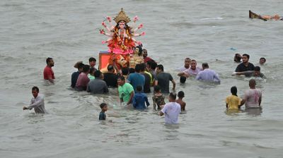 চট্টগ্রামে আনুষ্ঠানিকভাবে দেবী দুর্গাকে বিসর্জন
