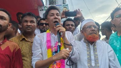 পয়সা কামানোর জন্য এমপি হতে চাই না : মাহবুবুর রহমান