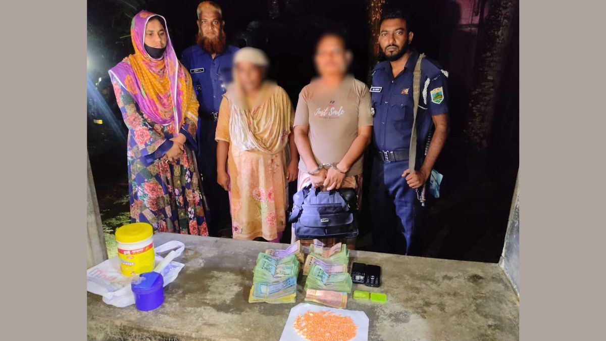 জয়পুরহাটে সেনাবাহিনীর অভিযানে বিপুল সংখ্যক ইয়াবাসহ দম্পতি আটক