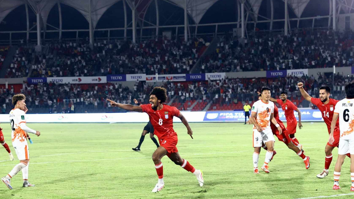 হামজার ফ্রি কিকে ১৩ মিনিটেই এগিয়ে গেলো বাংলাদেশ