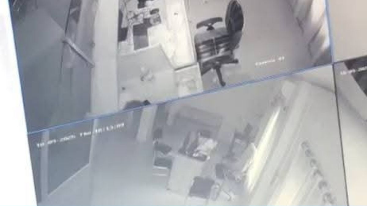 কুমিল্লায় ইসলামী ব্যাংকে চুরির ঘটনায় আতঙ্কিত ব্যবসায়ীরা