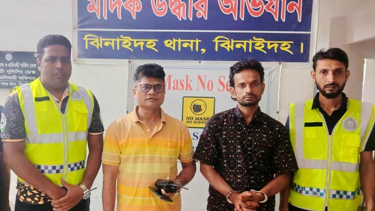 ঝিনাইদহে স্ত্রীকে হত্যা করে দোকানে লুকিয়ে রাখলেন স্বামী