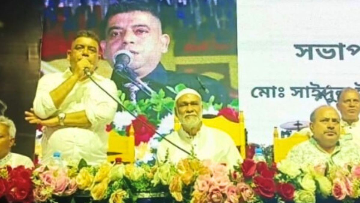 নওগাঁয় প্রবাহ সংসদের ৫৭তম প্রতিষ্ঠাবার্ষিকীতে জমকালো কনসার্ট