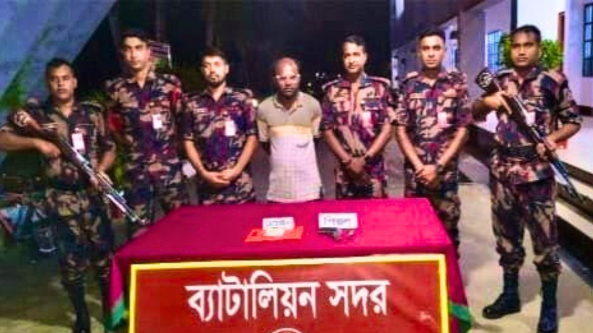 কুষ্টিয়ায় অস্ত্র-হেরোইনসহ যুবদল নেতা গ্রেপ্তার