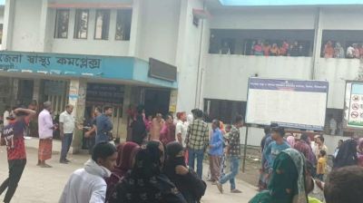 নীলফামারীতে পিকআপচাপায় নানী-নাতনির মৃত্যু