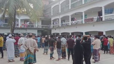 নোয়াখালীতে মাদরাসাছাত্রকে গলা কেটে হত্যা, আটক ১