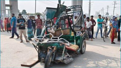 জামালপুরে কাভার্ডভ্যান-ইজিবাইক সংঘর্ষে নিহত ৩