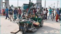জামালপুরে কাভার্ডভ্যান-ইজিবাইক সংঘর্ষে নিহত ৩