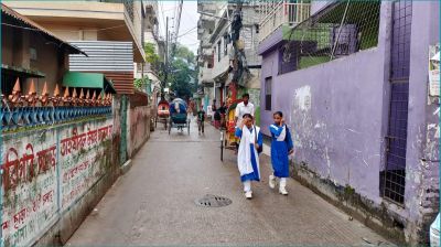 অবশেষে দখলমুক্ত নিকুঞ্জের জামতলা রোড, স্বস্তিতে এলাকাবাসী