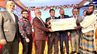 প্রান্তিক ও নিম্ন আয়ের মানুষদের প্রকাশ্যে ঋণ দিল এনআরবিসি ব্যাংক