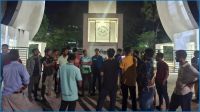 কুবি হল সংসদে অনাবাসিকদের প্রার্থীতা বাতিলের দাবিতে আবাসিকদের বিক্ষোভ