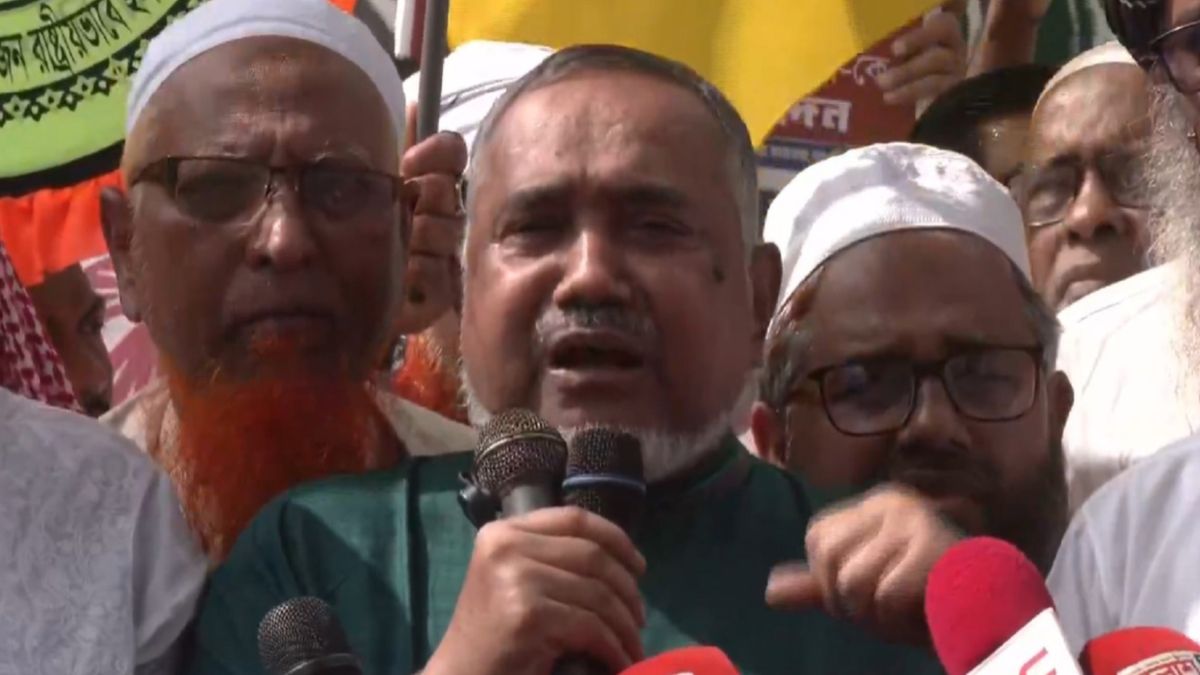 সোজা আঙ্গুলে না উঠলে আঙ্গুল বাঁকা করবো, কিন্তু ঘি লাগবেই : তাহের