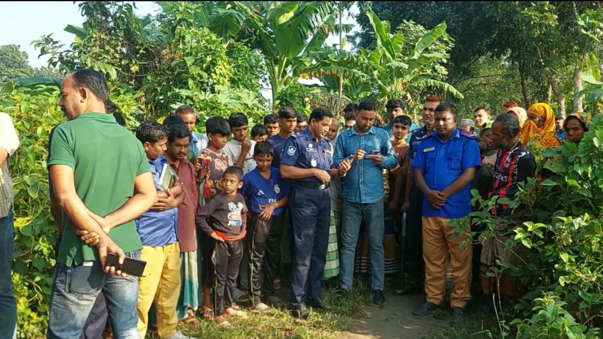 ঝিনাইদহে মাঠ থেকে নারীর মরদেহ উদ্ধার
