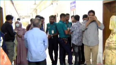 রাজশাহীতে বিচারকের বাসায় ছুরিকাঘাতে ছেলে নিহত, স্ত্রী আহত