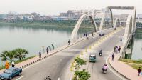 রাজধানীর তিন স্থানে ককটেল বিস্ফোরণ, মোটরসাইকেলে আগুন