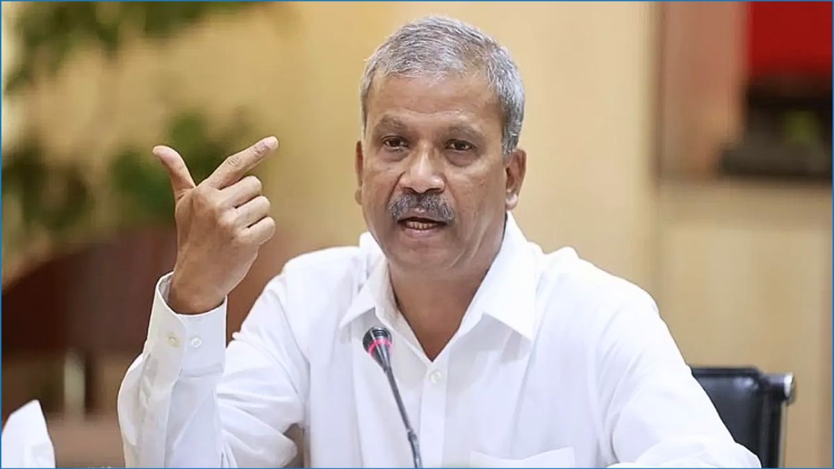 শেখ হাসিনার রায় দেশে ন্যায়বিচারের ‘শ্রেষ্ঠ ঘটনা’ : আইন উপদেষ্টা