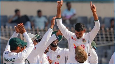 সাকিবকে ছাড়িয়ে সর্বোচ্চ টেস্ট উইকেটের রেকর্ড এখন তাইজুলের