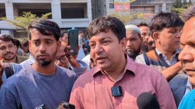 'গণতন্ত্রকে শক্তিশালী করতে খালেদা জিয়াকে অনেকদিন প্রয়োজন'