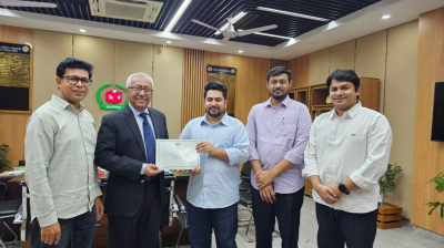 নিবন্ধন সনদ পেল এনসিপি, ইসিকে ‘শক্ত অবস্থানে’ থাকার পরামর্শ