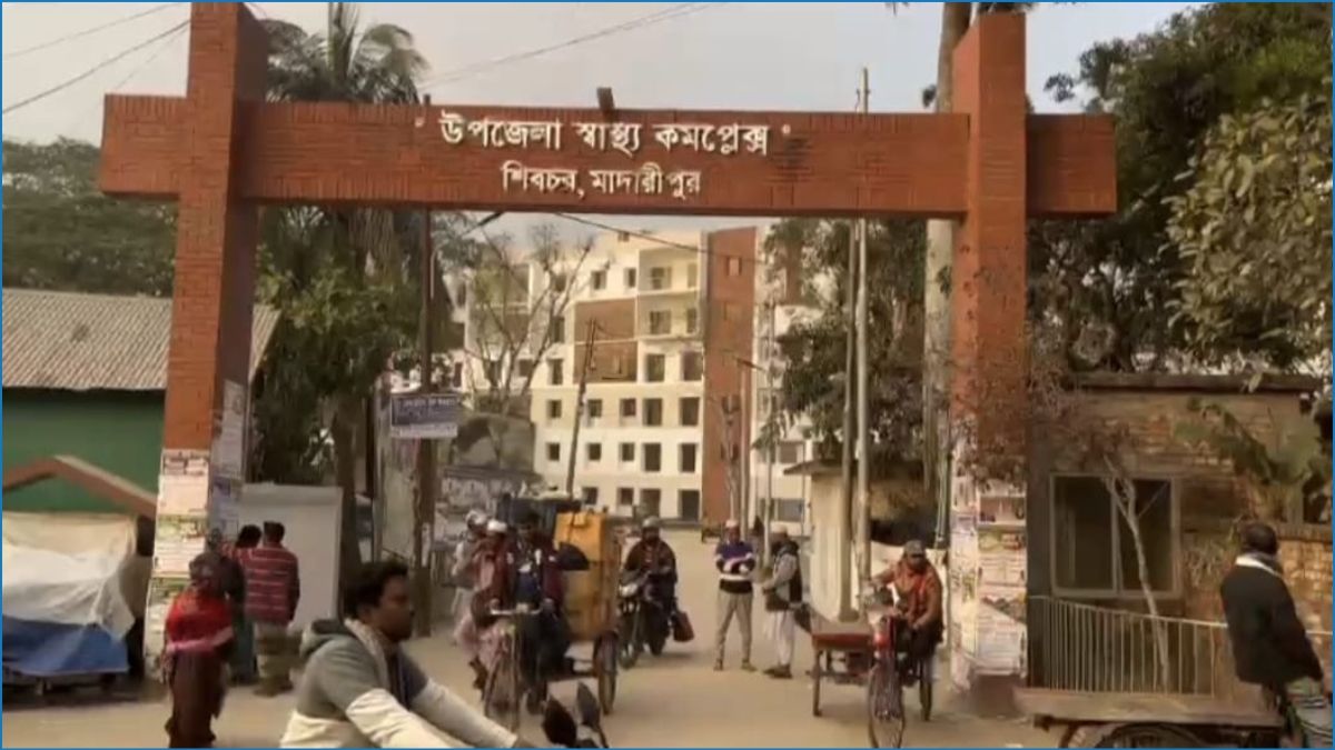 শিবচরে এক্সপ্রেসওয়েতে বাসচাপায় মোটরসাইকেল আরোহীর মৃত্যু