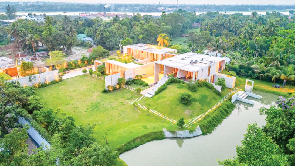 অনন্য স্থাপত্যের ‘চাবি বাড়ি’