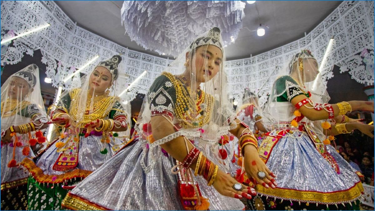 মণিপুরী জনগোষ্ঠীর ওপর ৯ দিনব্যাপী ছবি প্রদর্শনী বিশ্বসাহিত্য কেন্দ্রে