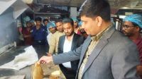 ফেনীতে অস্বাস্থ্যকর বেকারিতে জরিমানা ৮০ হাজার টাকা