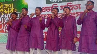 ফেনীতে বিজয় উৎসব ও সাংস্কৃতিক সন্ধ্যা অনুষ্ঠিত