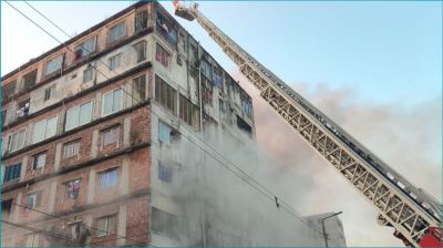 কেরাণীগঞ্জে ভবনের আগুন সাড়ে ১১ ঘণ্টা পর নিয়ন্ত্রণে