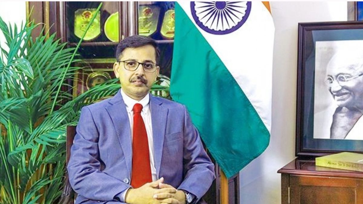 ঢাকায় ভারতীয় হাইকমিশনারকে তলব, হাদির ওপর হামলাকারীদের গ্রেপ্তারের আহ্বান
