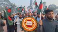 সর্বসাধারণের জন্য খুলে দেওয়া হলো স্মৃতিসৌধের ফটক