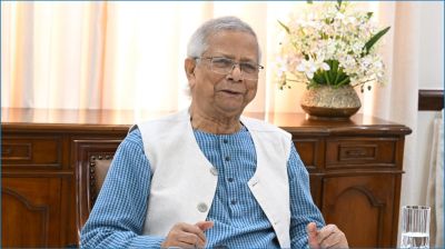 শ্রমশক্তি রপ্তানিতে সবচেয়ে বড় বাধা দালাল : প্রধান উপদেষ্টা