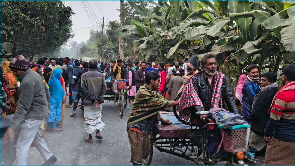 মেহেরপুরে ট্রলির ধাক্কায় স্বামী নিহত, স্ত্রী-সন্তান আহত