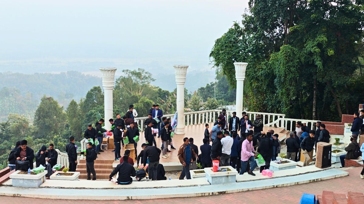 বড়দিনের ছুটিতে প্রকৃতির রাণী খাগড়াছড়িতে পর্যটকের ঢল