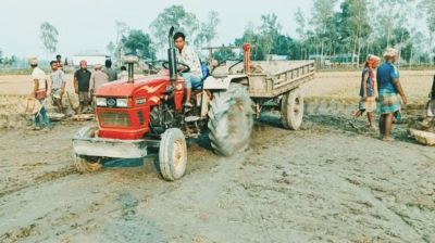 লালমনিরহাটে ইটভাটার থাবায় ধ্বংস ফসলি জমি