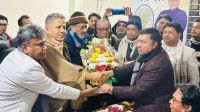 ভাঙ্গায় শতাধিক নেতাকর্মীসহ আওয়ামী লীগ নেতার বিএনপিতে যোগদান